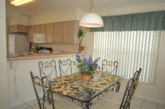 Vacation Rental dining area